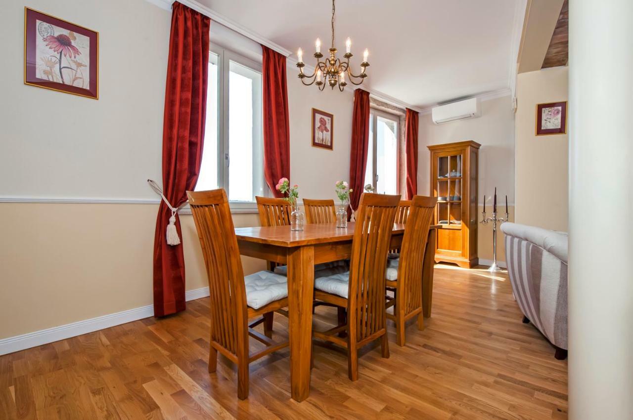 Adriatic Royal Sea View Apartment 로비니 외부 사진