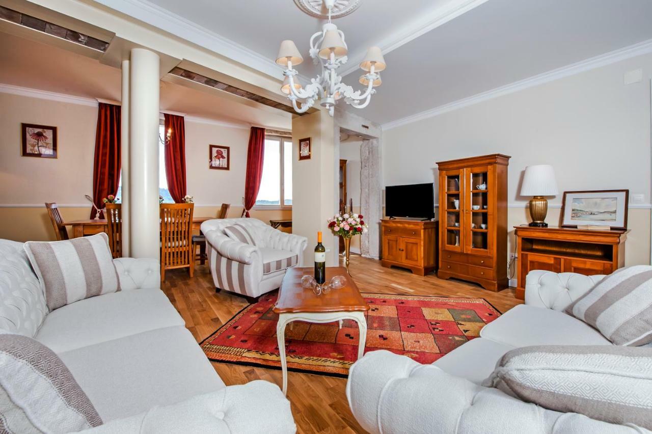 Adriatic Royal Sea View Apartment 로비니 외부 사진