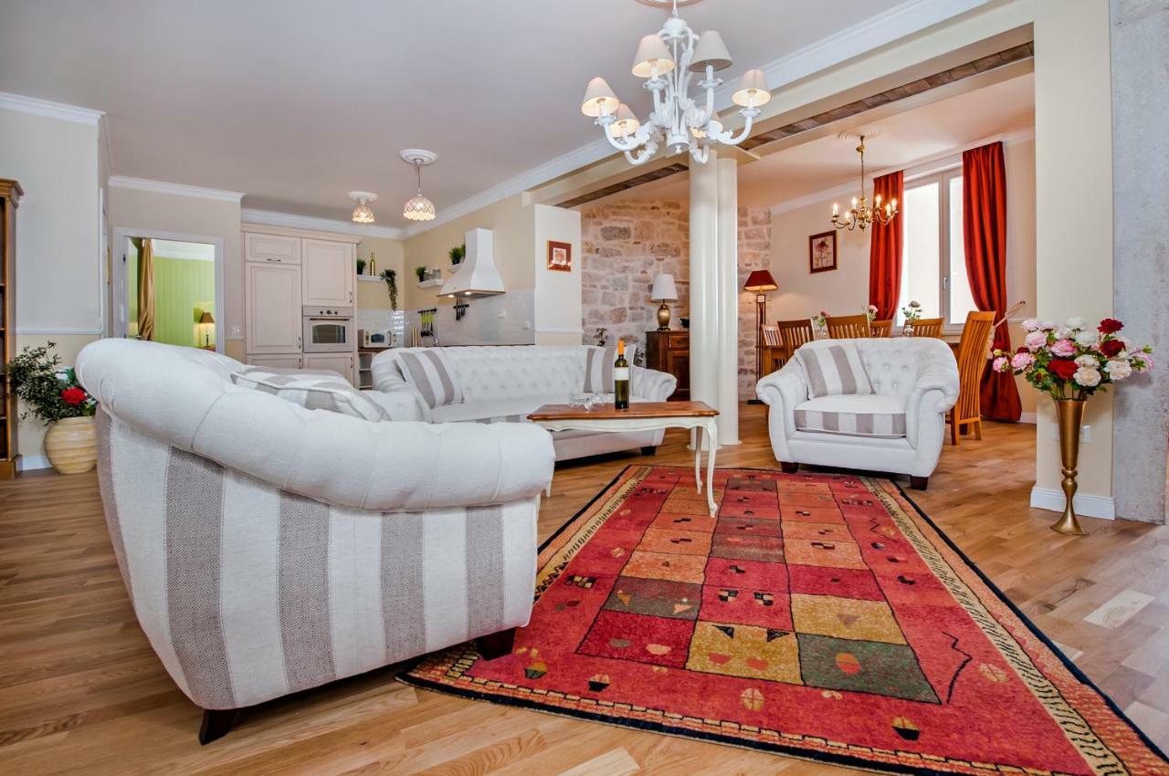 Adriatic Royal Sea View Apartment 로비니 외부 사진